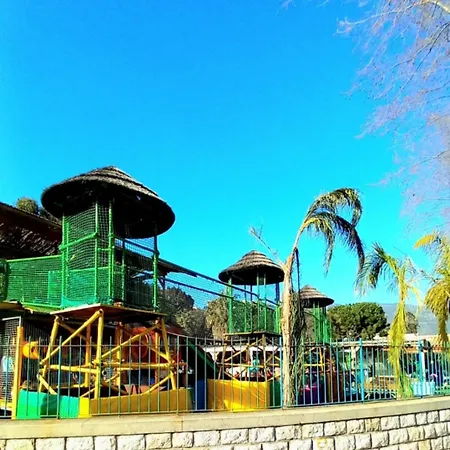 Seafront With Private Terrace And Free Parking